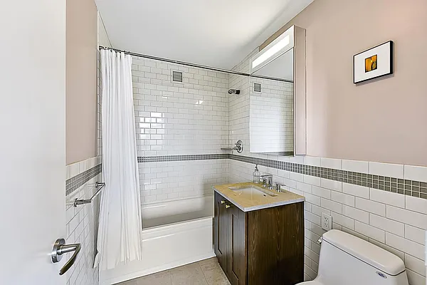 Sold by Exclusive Properties Sotheby's International Realty | media 17