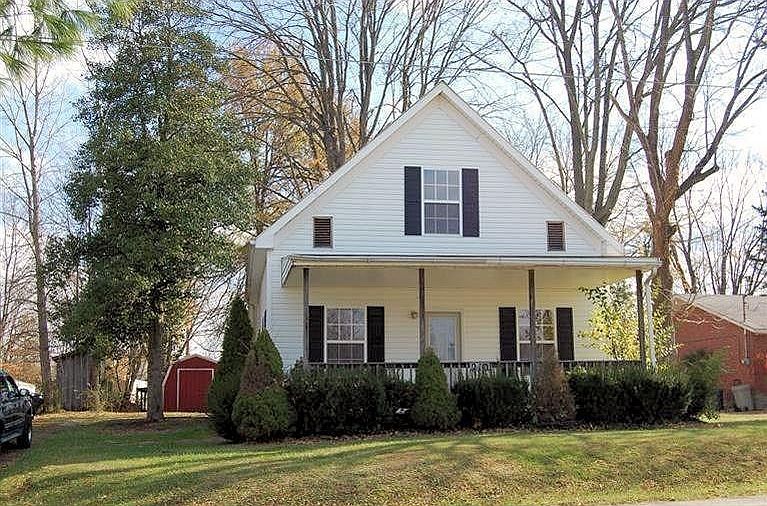 1st image of 210 McKinley St
