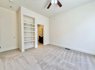 220 Cedar St APT 108, Lexington, KY 40508