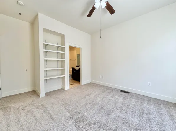 220 Cedar St APT 108, Lexington, KY 40508