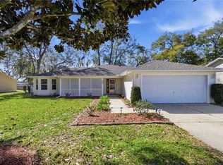 108 Cherry Blossom Ln, Lady Lake, FL 32159