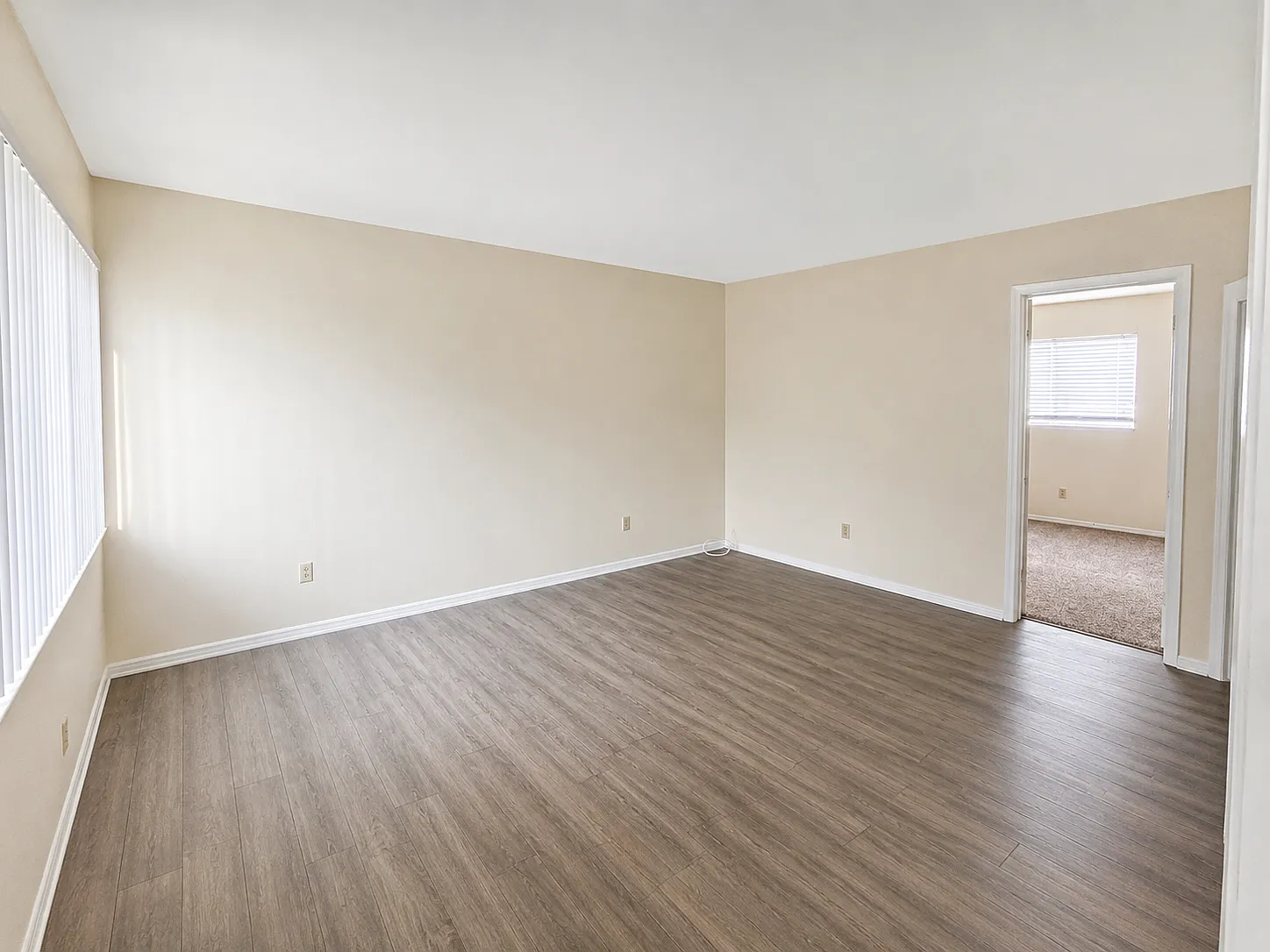 4955 Trojan Ave — Photo 2