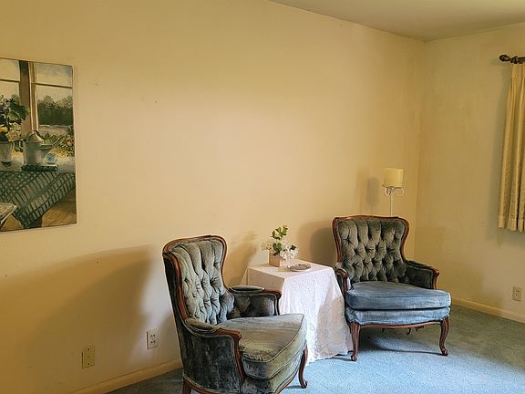 4th image of 207 Verna St