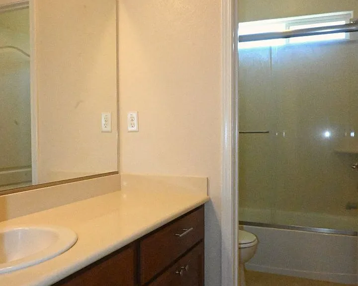 8280 Columbo Cir — Photo 26