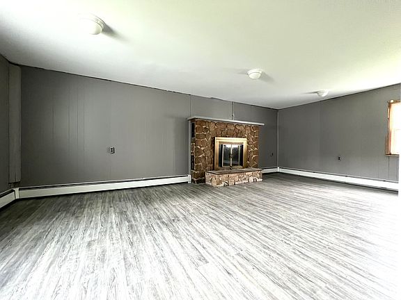 5th image of 12899 Harrison St
