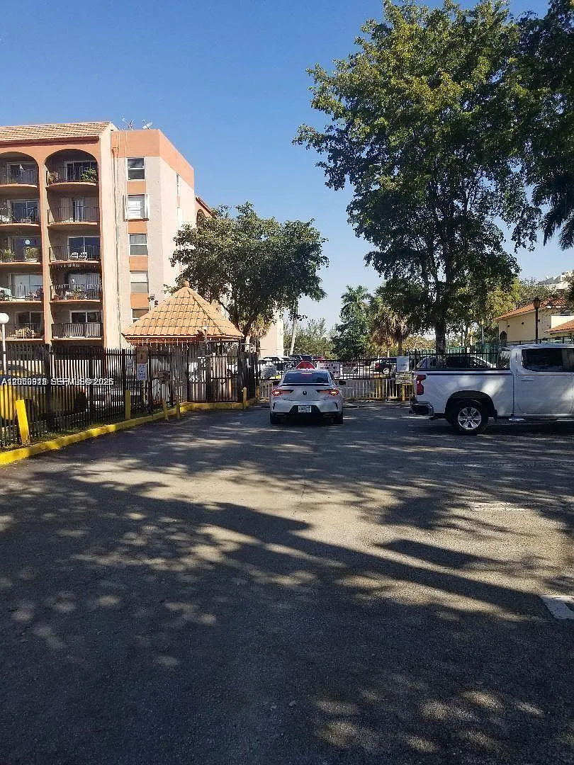 El Cid Condo — Photo 2