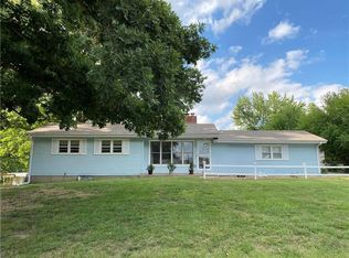 216 NW 60th Ter, Kansas City, MO 64118
