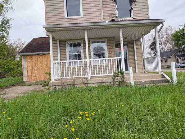 695 Kitchener St, Detroit, MI 48215