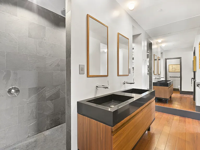 327 W 22nd St #8 — Photo 8