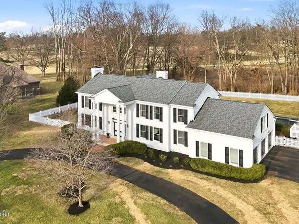 13904 Fairway Ln, Goshen, KY 40026