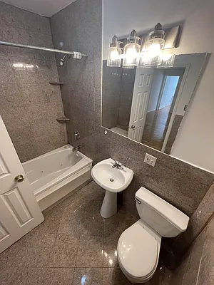 Rented by Best Apartments North Inc | media 20