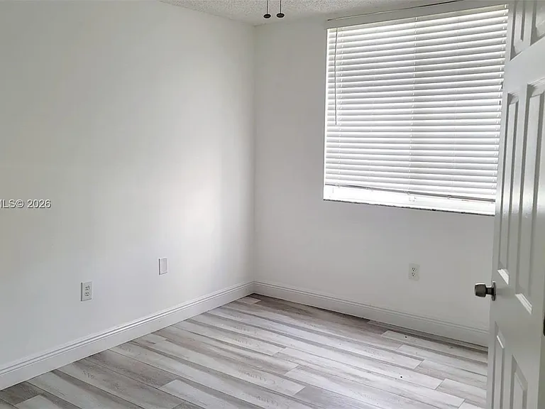 11155 SW 5th Pl #203 — Photo 9
