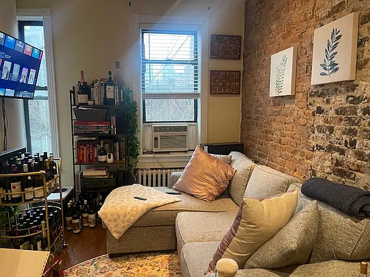 Rented by Oxford Property Group | media 5