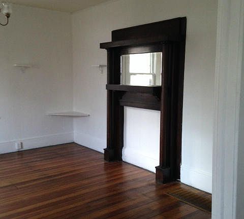 4th image of 724 Elm Ave SE
