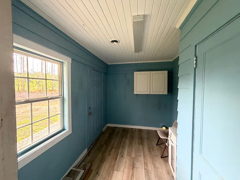 1050 Piner Rd — Photo 5