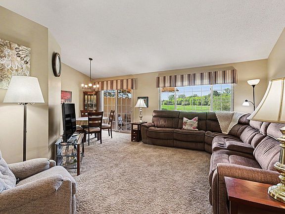4th image of 22280 Quail Run Cir Unit 2