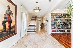 3rd image of 4 Muirfield Pl
