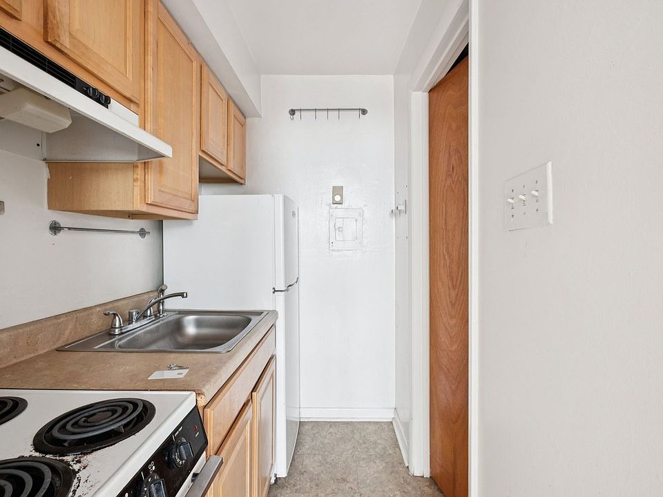 1st image of 1215 Pine St #1208-B