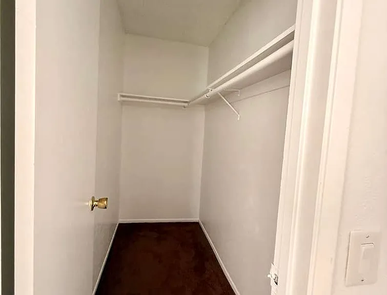 316 E Avenue Q #9 — Photo 10