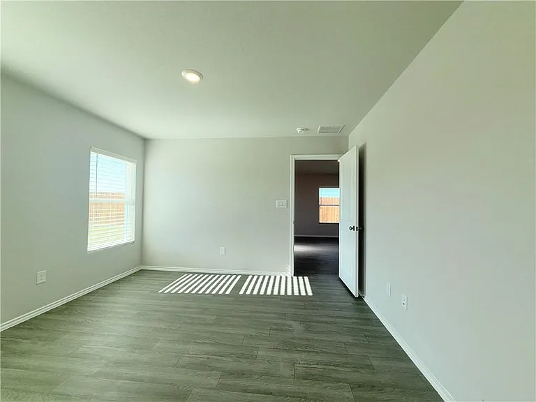 3606 Perry — Photo 11