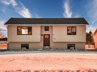 995 Erickson Rd, Helena, MT 59602