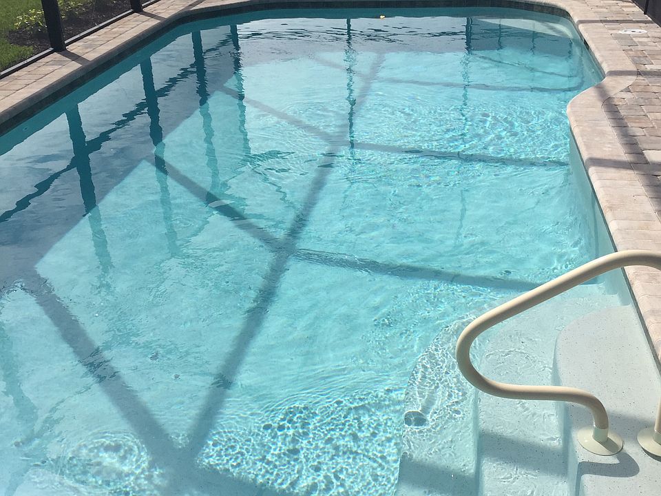 2nd image of 14457 Pine Hollow Dr