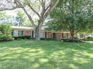 215 Marbrook Dr, Dayton, OH 45429