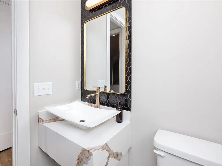 5915 Maxon Ave #A — Photo 60