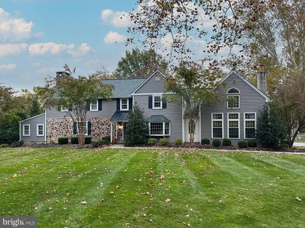 1141 Lafayette Rd, Wayne, PA 19087