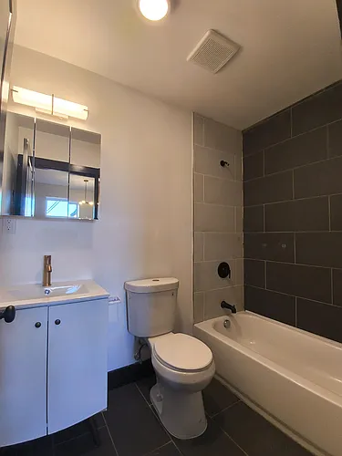 11 Thomas St #2 Photo 1