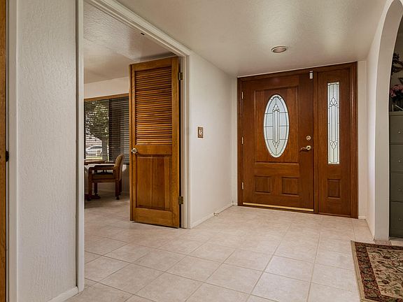 5th image of 3639 W Yorkshire Dr