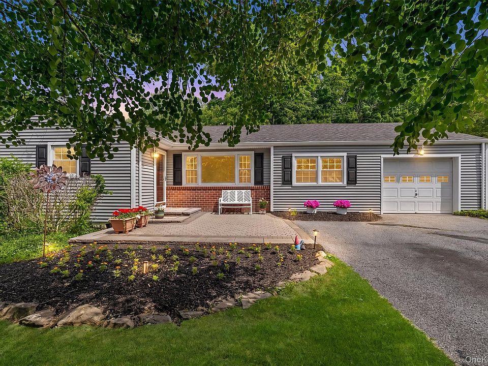 1st image of 644 Sharon Lane