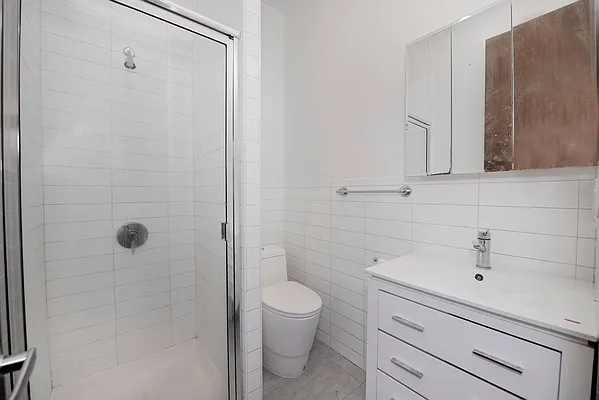 Rented by Bold New York | media 25