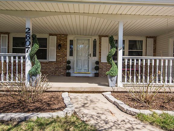 3rd image of 2607 King James Way