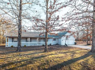 12160 Highway 32, Roby, MO 65557