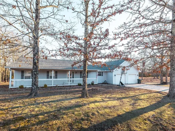 12160 Highway 32, Roby, MO 65557