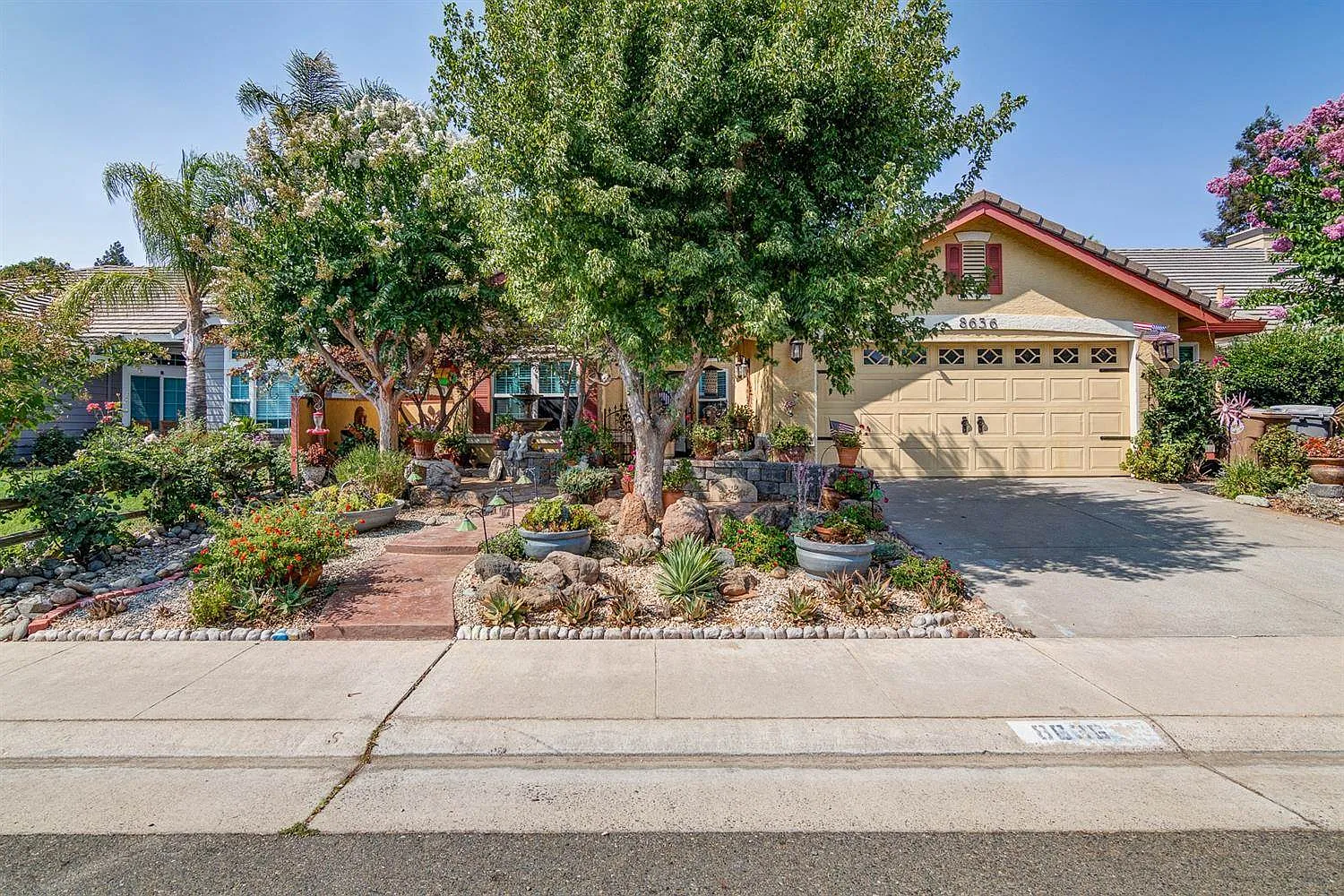 8636 Spring House Way photo 1