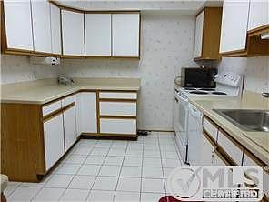 5th image of 7342 Balsam Ct #1
