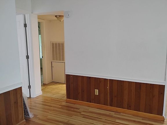 5th image of 1009 Lin Creek Dr