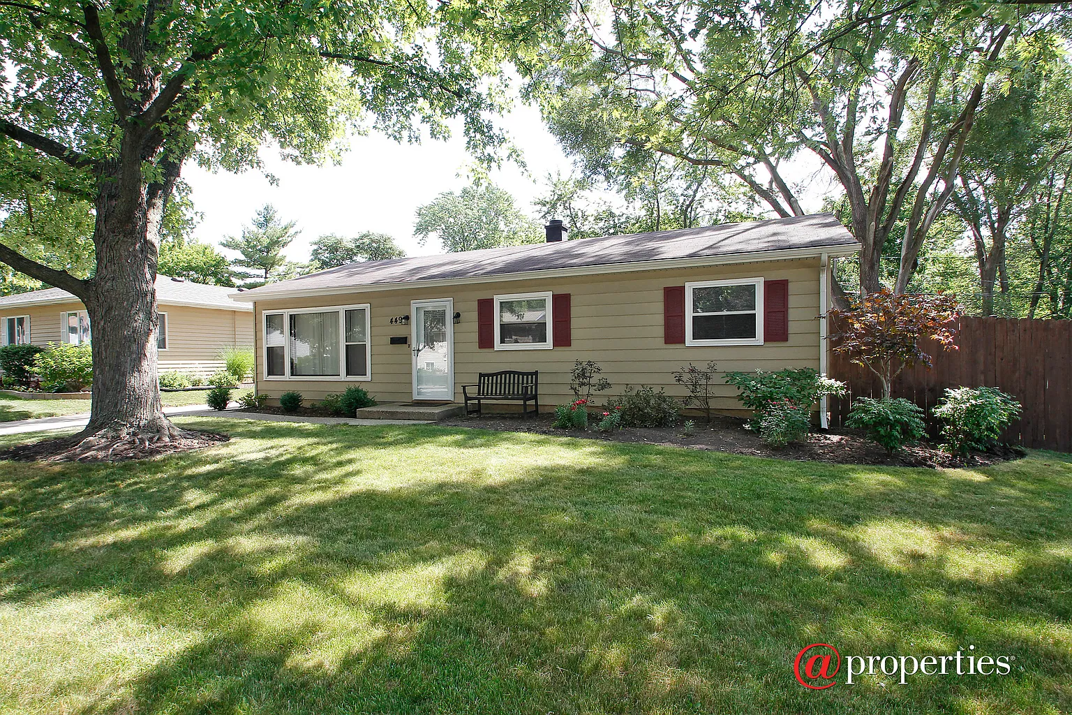 449 N California Ave photo 1