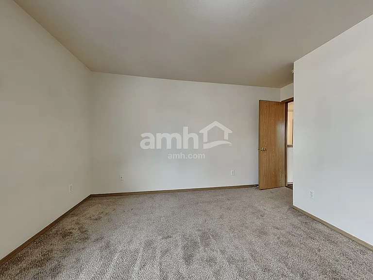 10310 193rd Street Ct E — Photo 17