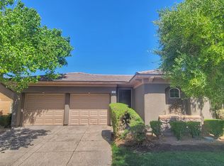 47 Fountainhead Cir, Henderson, NV 89052