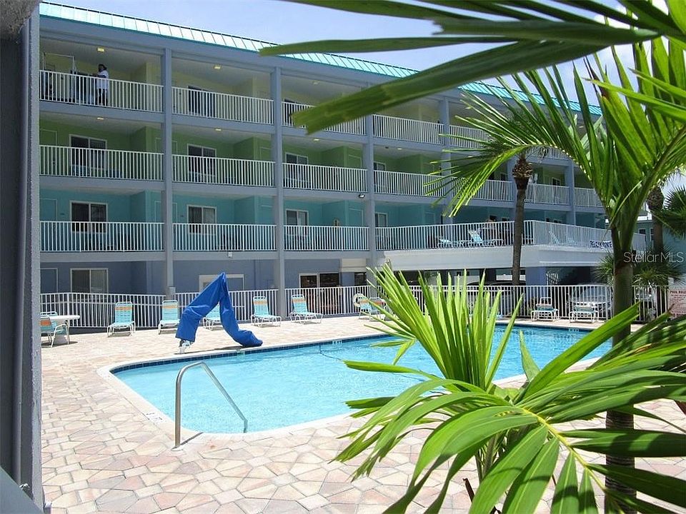 1st image of 445 S Gulfview Blvd #124