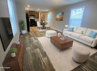 9395 River Dr, Linden, MI 48451