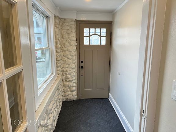 3rd image of 324 2nd St Floor 2