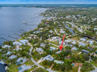 1814 NW Shore Ter, Stuart, FL 34994
