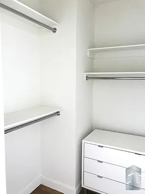 Rented by Skyline Group Real Estate | media 7