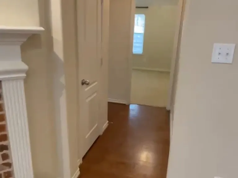 8562 Robertson Dr — Photo 27