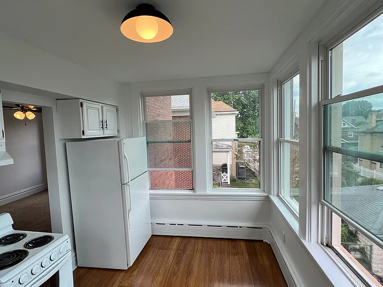 1210 Peermont Ave #2 — Photo 3