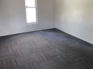 76 Mulberry St APT 1, Waterloo, IA 50703